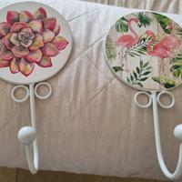 Appendiabiti da cameretta, nuovi, da 39 a 15 euro
