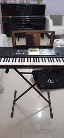 tastiera elettrica Yamaha tp220, completa di tu