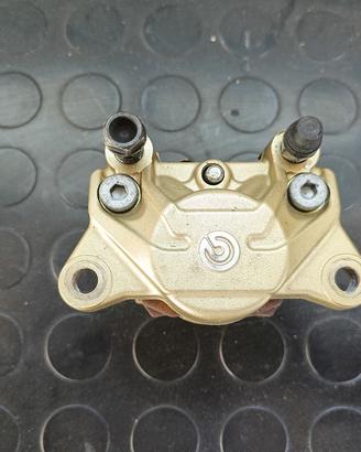 pinza posteriore Brembo 