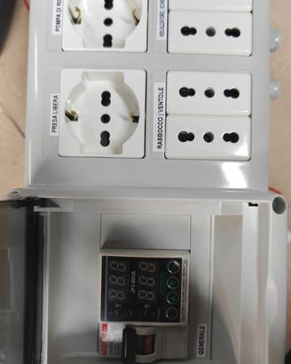 Quadro elettrico per acquario