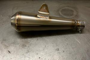 Silenziatore conico classico Cafe racer