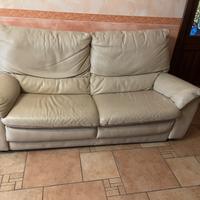 Divani in Pelle