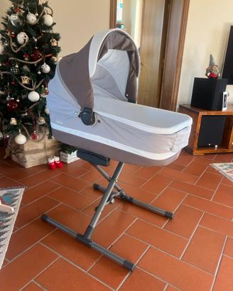 Carrozzina inglesina con stand