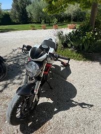 Ducati Monster 800 A2