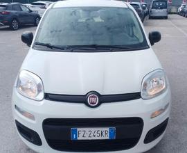 Fiat Panda 1.2 Connected by Wind