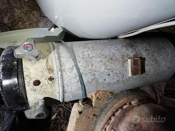 Boiler acqua calda piccolo