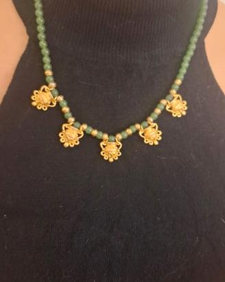  Collana girocollo etnica pietra verde e pendenti 