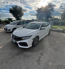 Honda Civic 1.0 turbo 2018.