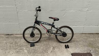 bicicletta BMX