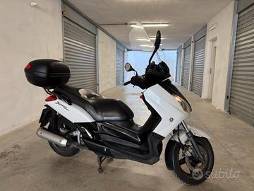 Scooter xmax 250 yahama