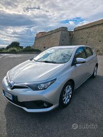 Toyota Auris hybrid