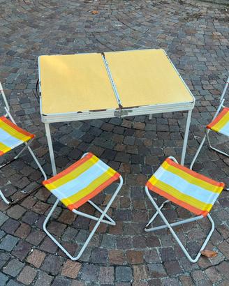 Set Campeggio Vintage Anni 70 Pieghevole a valigia