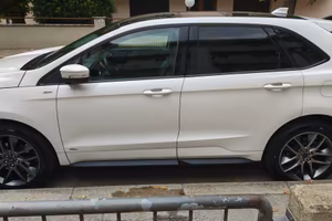 Ford Edge ST LINE  con gancio traino  