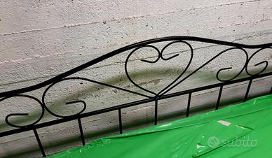 Divano/ letto ferro battuto 
