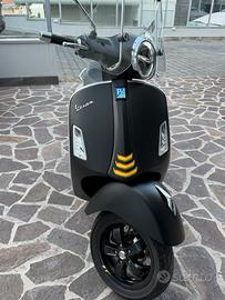 Vespa 300 super tech
