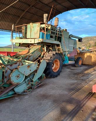 Mietitrebbia ARBOS 565 a4l