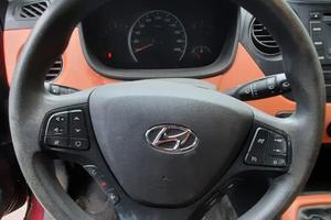 HYUNDAI I10 2014 - VOLANTE