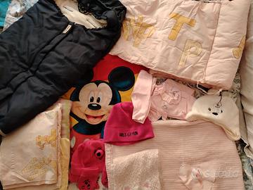 Abbigliamento accessori prima infanzia bambina