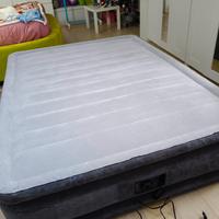 Materasso Intex matrimoniale 