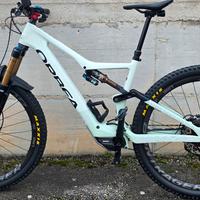 Orbea Rise M10 Carbon e-bike
