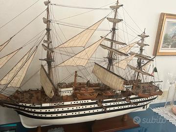 Veliero interamente fatto a mano