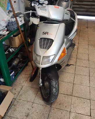 Aprilia sr lc