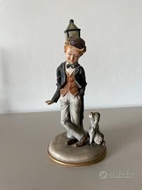 Capodimonte, LC – Ragazzo con Lampione e cane