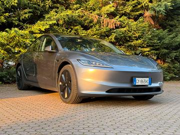 Tesla model 3 dual motor long range