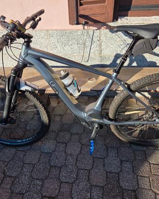 E-bike specialized turbo levo