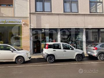 Negozio Brindisi [Cod. rif 3310089ACG]