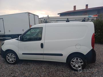 FIAT DOBLO ATTREZZATO METANO