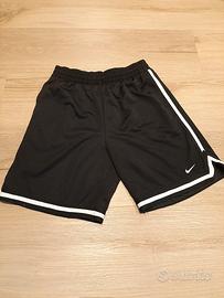 pantaloncini nike