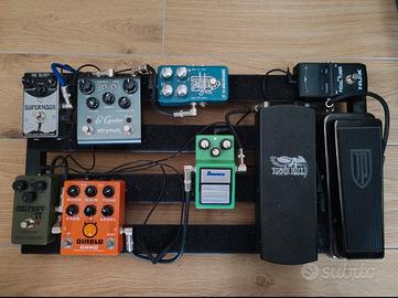 Pedalboard completa boutique per chitarra
