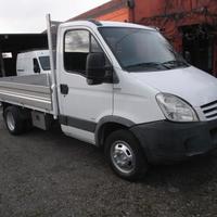 IVECO DAILY 35 C12 CASSONE