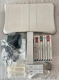Nintendo Wii - Completa di Accessori