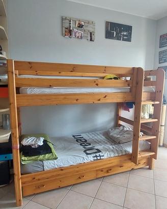Letto a castello in legno con materasso incluso