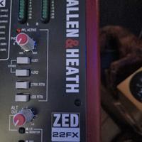 Mixer Allen&Heath Zed -22FX 