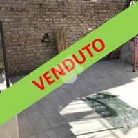 2 LOCALI A ROMA