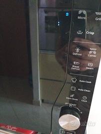 microonde  Whirlpool extra space crisp