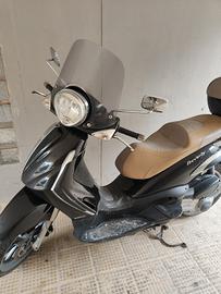 Beverly 300 Anno 2009