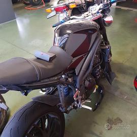 Tutti i ricambi Triumph Speed Triple 1050 2008