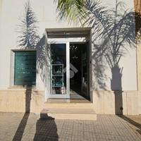 MONOLOCALE A GALATONE