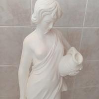 statuina Acquaiola gesso casa giardino veranda 