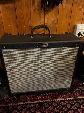 Fender Deville 212