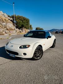 Mazda MX-5 NC 2.0 (2006) – Roadster