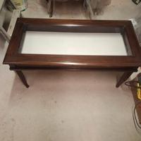 tavolino da sala più piantana
