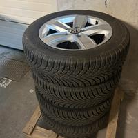 Gomme invernali Bridgestone su cerchi VW