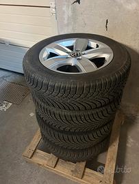 Gomme invernali Bridgestone su cerchi VW