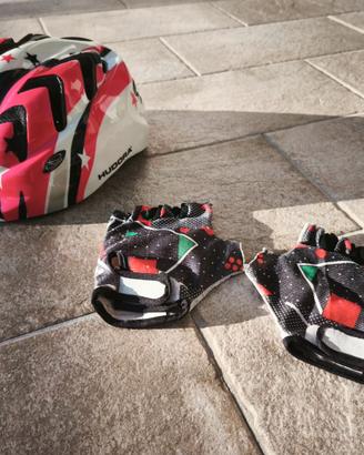 Casco e guantini bimbo o bimba