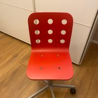 Sedia ufficio IKEA JULES in legno rosso con ruote